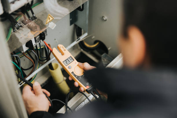Best Affordable Emergency Electrician  in Nicholasville, KY